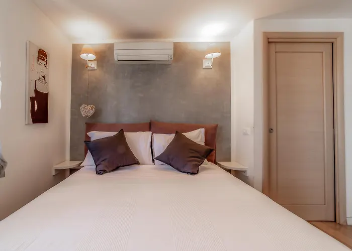 Appartement Cozy Penthouse With Terrace And View