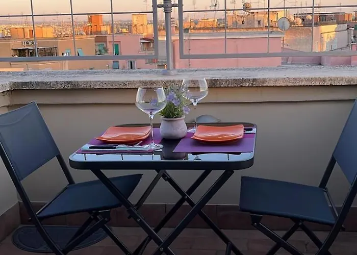 Cozy Penthouse With Terrace And View Appartement Rome
